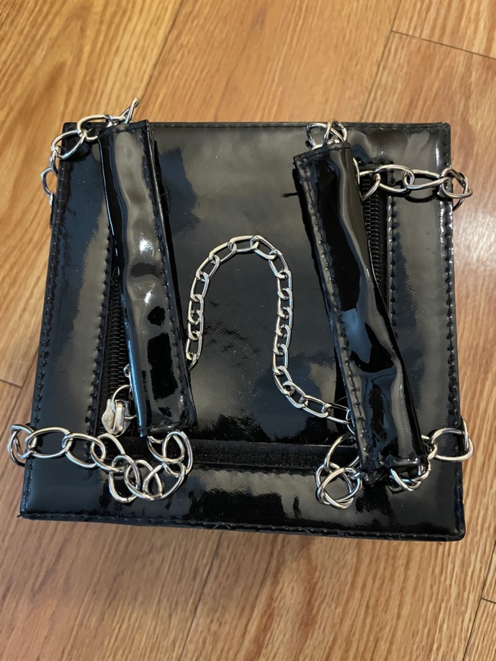 Rubic’s Cube hand bag - Picture 2 of 7